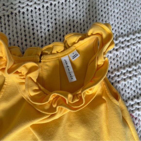 NWOT Janie and Jack Yellow Ruffled Ponte Girl’s Dress Size 7 - Picture 5 of 6
